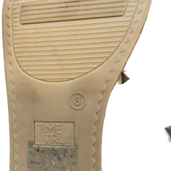 Time and Tru Silver Studded Gladiator Sandals Womens Size 8 - Picture 5 of 6